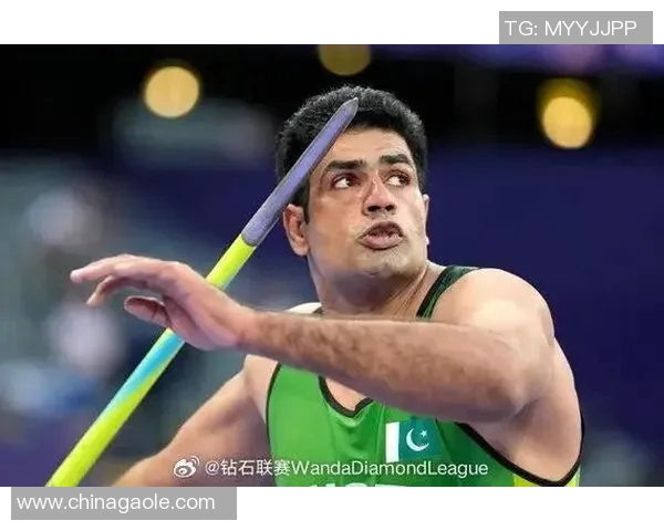 钻石联赛特别报道：上海网球队拼搏历程与荣耀瞬间的深度回顾